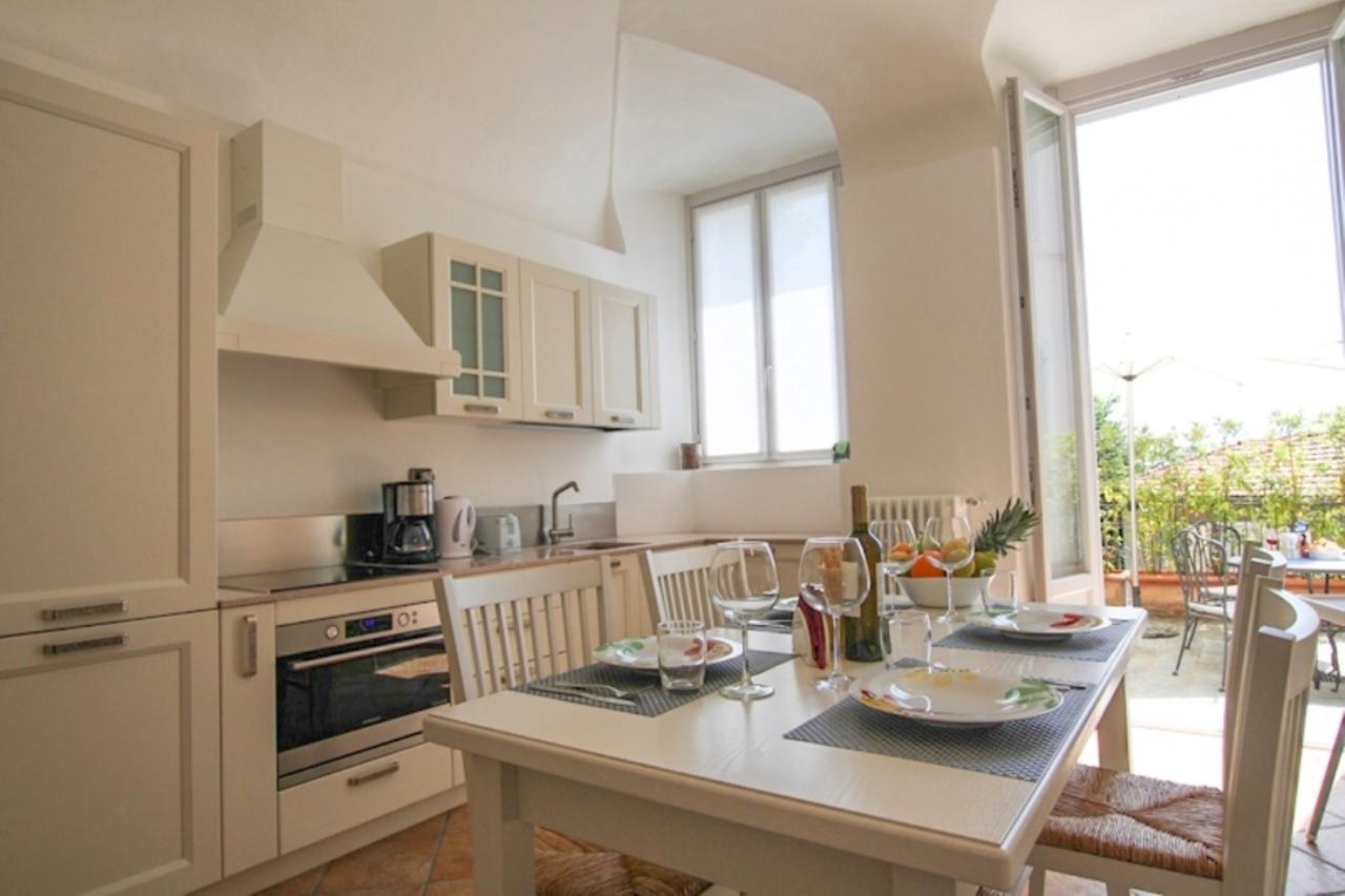 דירות מנאג'יו Casa Sofia מראה חיצוני תמונה